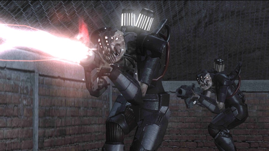 A Chimera attacks some soldiers